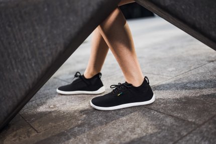 Barefoot Sneakers - Be Lenka Stride - Black & White
