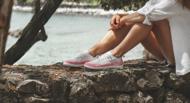Perfekte Sommer-Barfuß-Sneaker Be Lenka