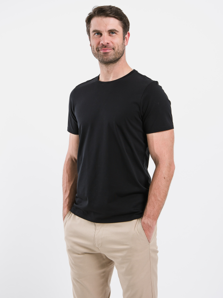 Pánske tričko s okrúhlym výstrihom Be Lenka Essentials - Jet Black