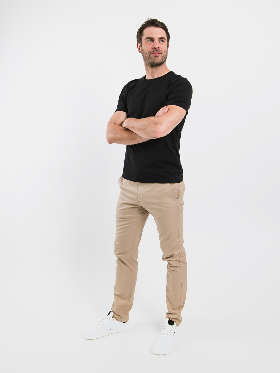 Herren T-Shirt mit Rundhalsausschnitt Be Lenka Essentials - Jet Black