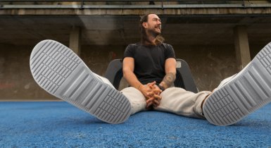 Barefoot Sneakers and Mental Health: How Are They Connected?