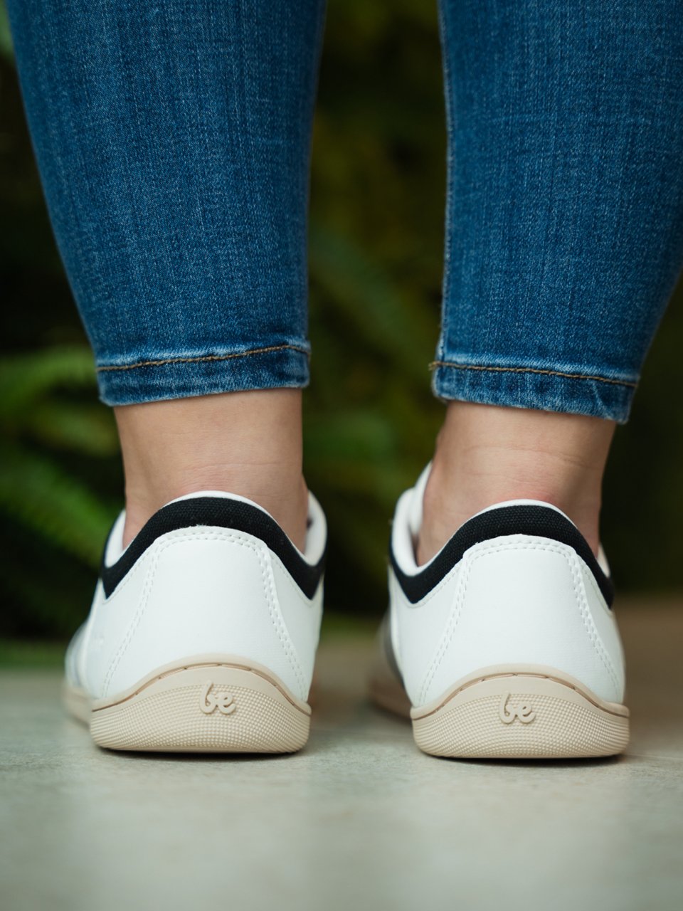 Barfuß Sneakers Be Lenka Echo - White & Black Vegan