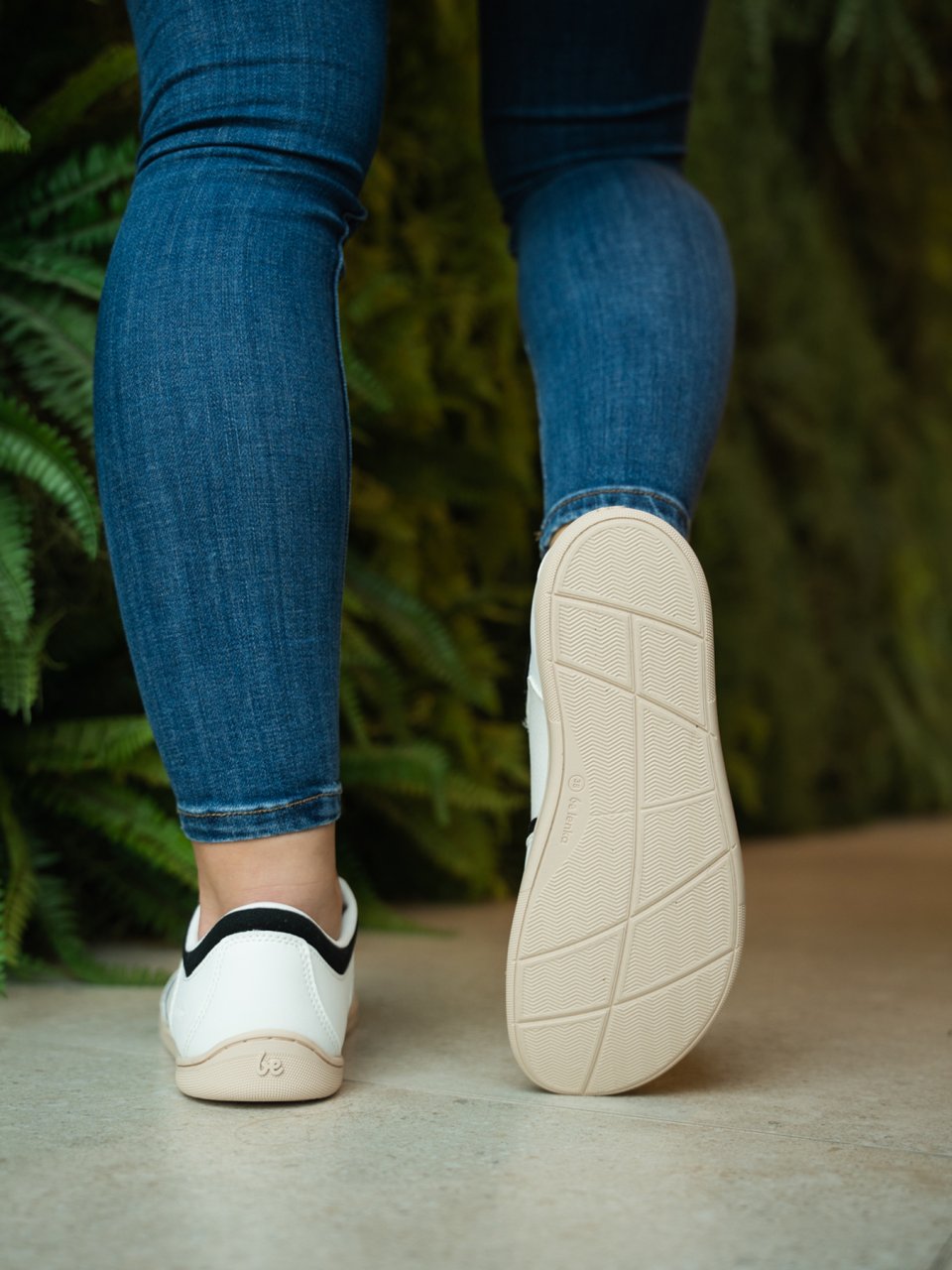 Barfuß Sneakers Be Lenka Echo - White & Black Vegan