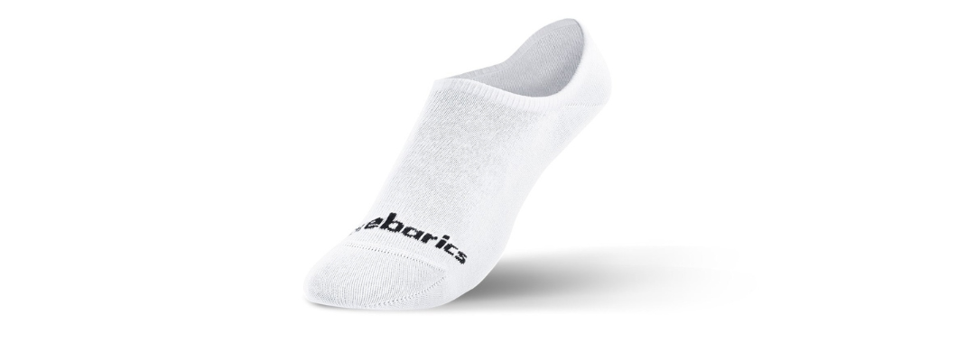 The biggest mistakes when choosing socks for barefoot sneakers