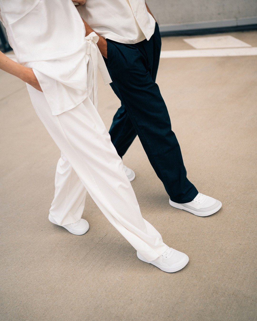 Minimal outfit. Max comfort.
A