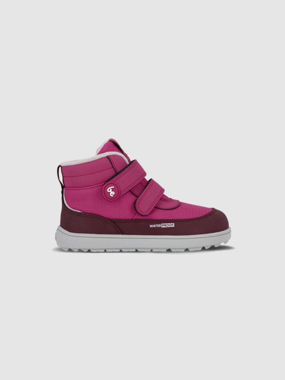 Kids’ feet don’t stop growing…