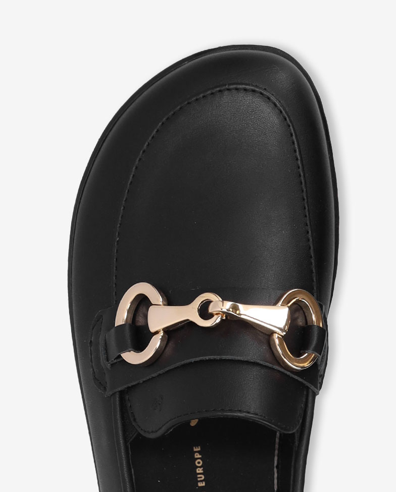 Be Lenka Viva - Black barefoot moccasins, top view with buckle