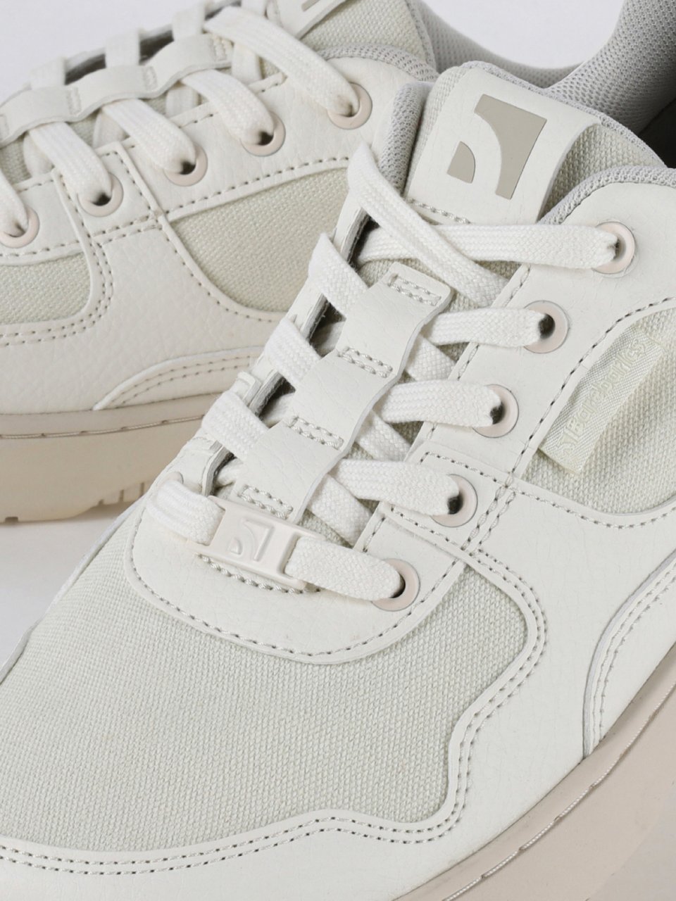 Barefoot Sneakers Barebarics Zing - Off-White