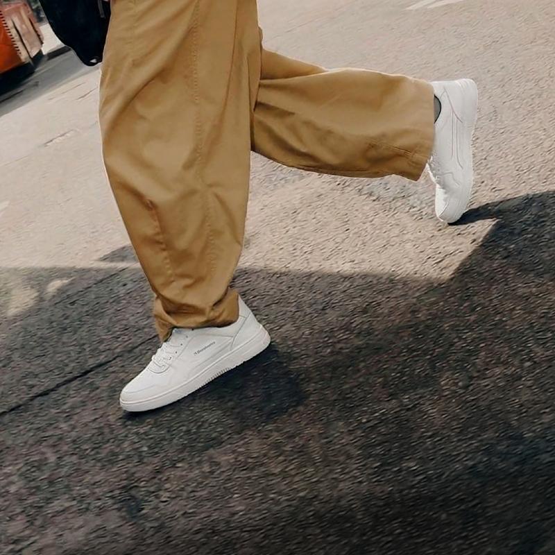 White Zing barefoot shoes for city walking White Zing barefoot shoes for city walking