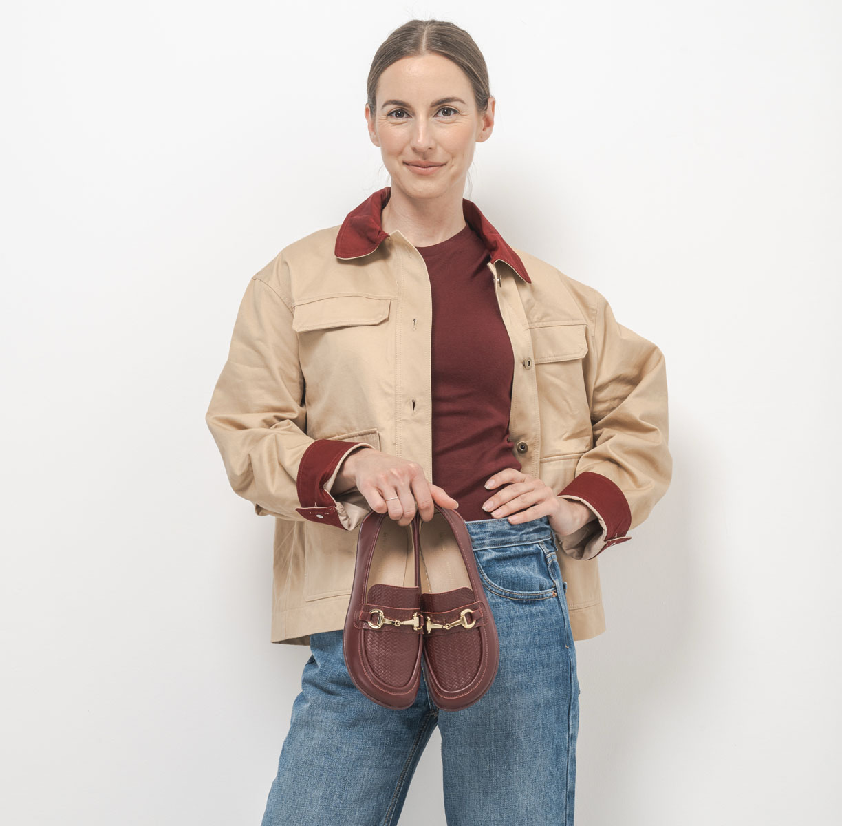 Be Lenka Divella - burgundy, barefoot moccasins, lifestyle shot