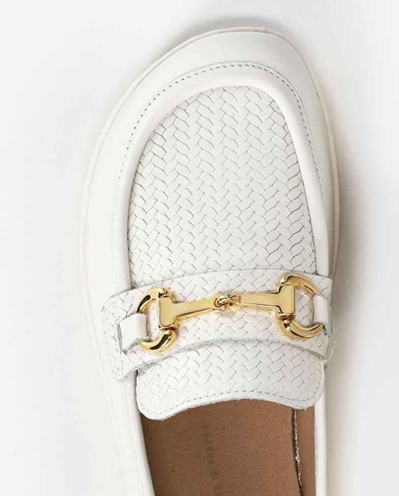 Be Lenka Divella - off-white, barefoot moccasins, buckle detail