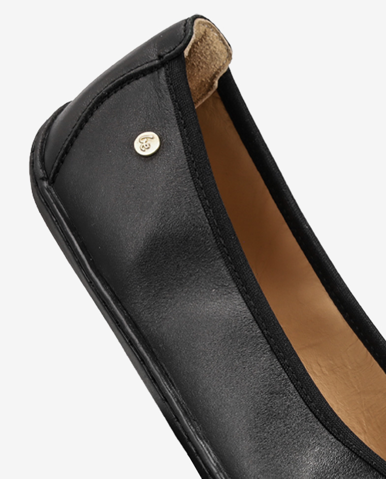 Be Lenka Sophelia - black, barefoot ballet flats, heel detail side angle