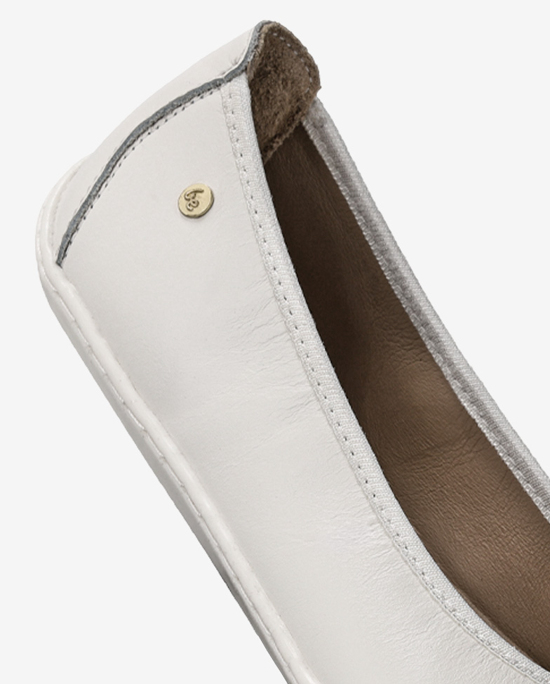 Be Lenka Sophelia - off white, barefoot ballet flats, heel detail side angle