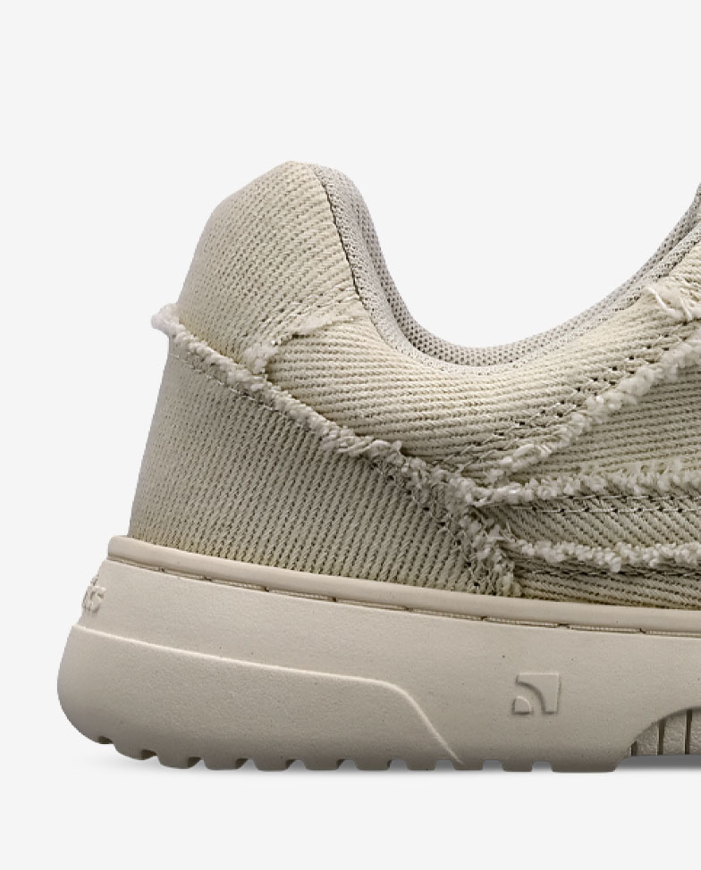 Barebarics Zing - cream white denim, barefoot sneakers, heel detail