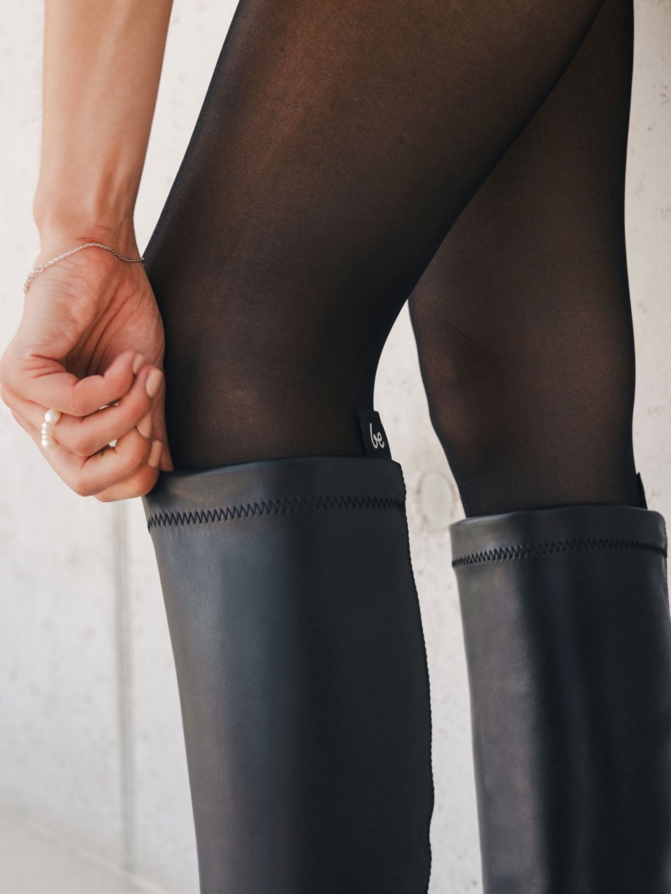 Barefoot Long Boots Be Lenka Athena - Black