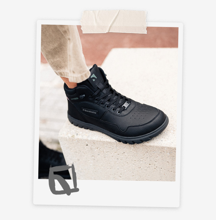 Barebarics Urbanedge - All Black, barefoot shoes, on feet