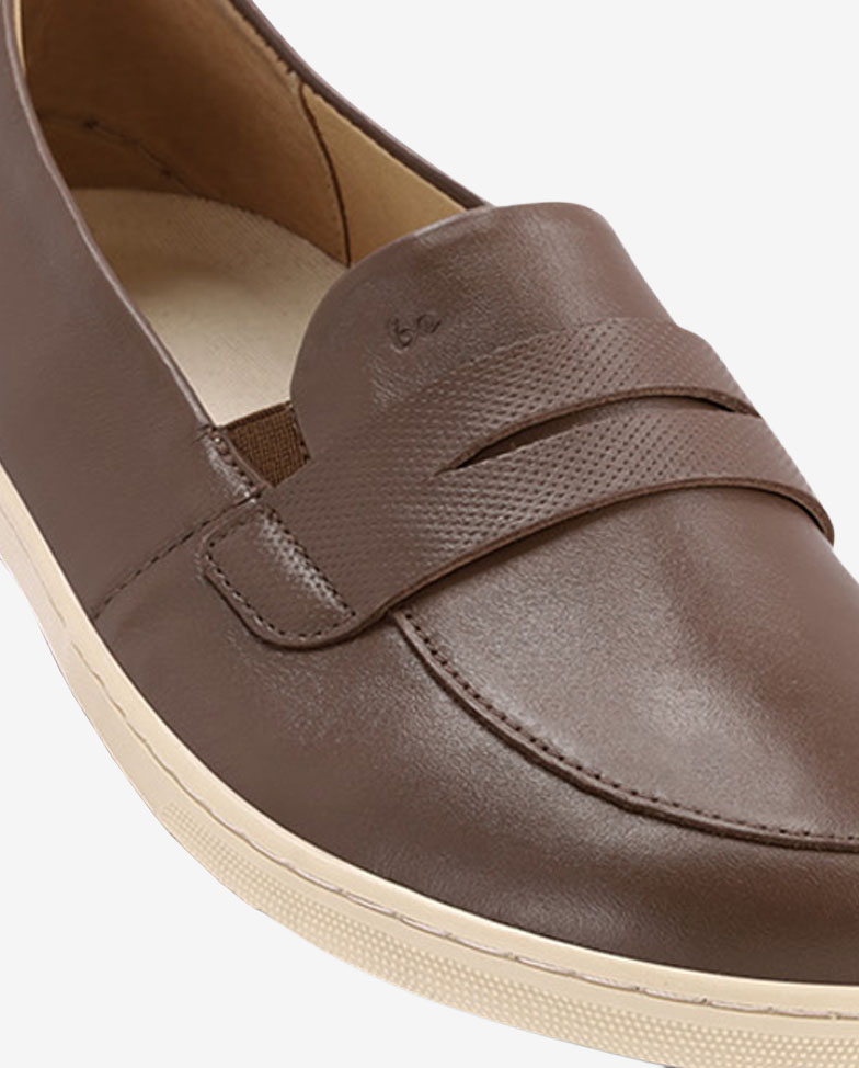 Be Lenka Buena - Dark Brown Beige, mokasyny barefoot, detal przedniego paska
