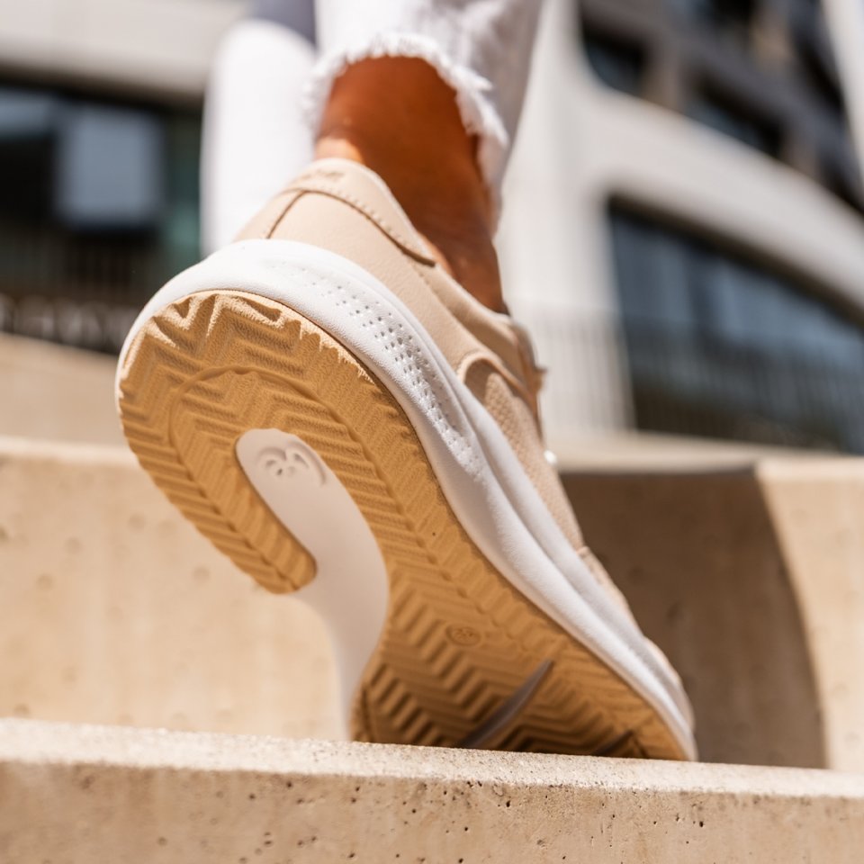 Recovery Shoes Be Lenka Sydney - Sand